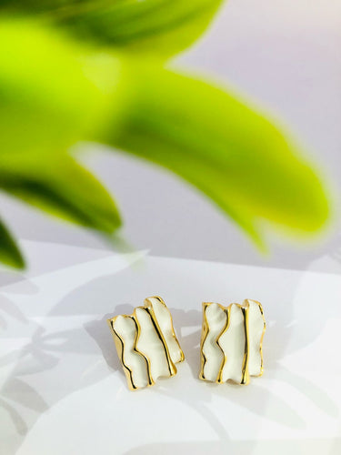 Zig Zag White Earrings